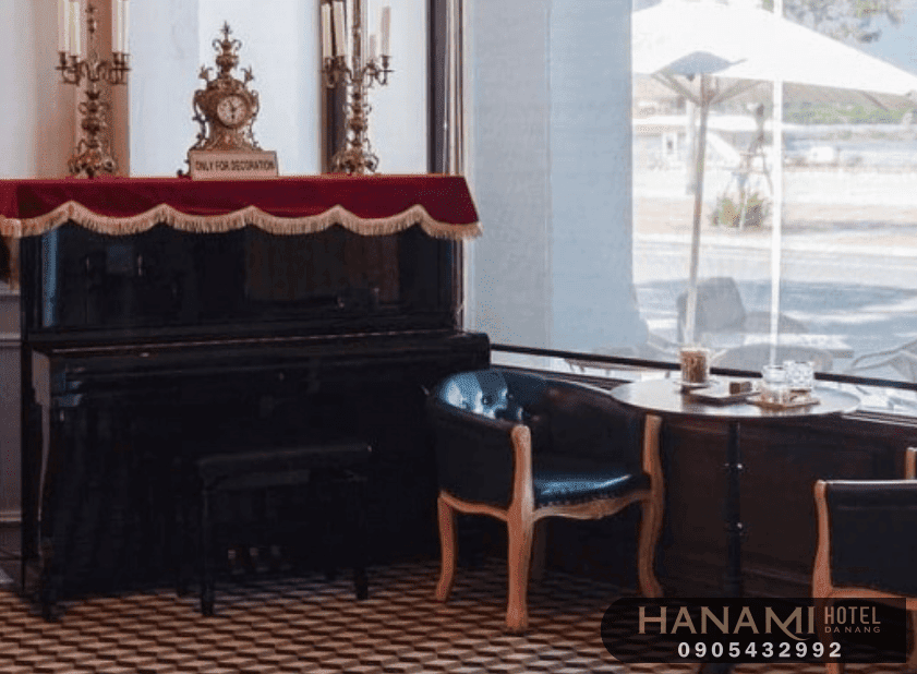best cafes with pianos in da nang