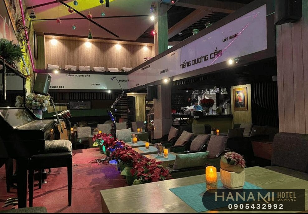 best cafes with pianos in da nang