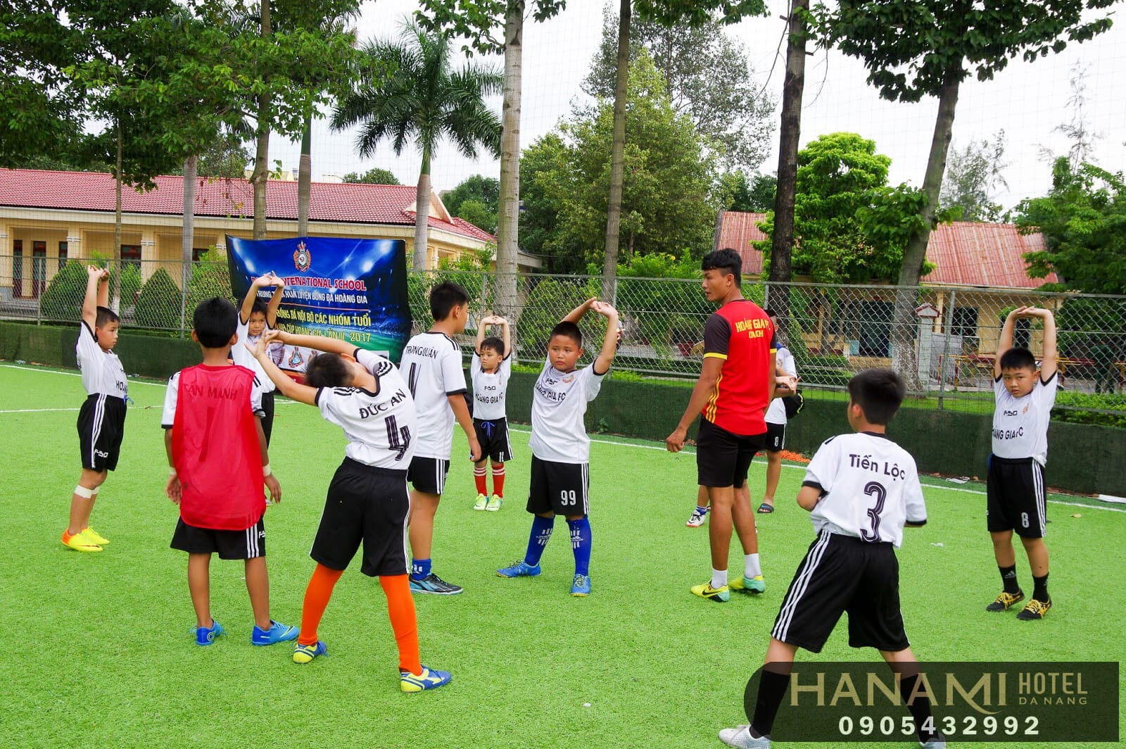 best places for children to learn football in da nang