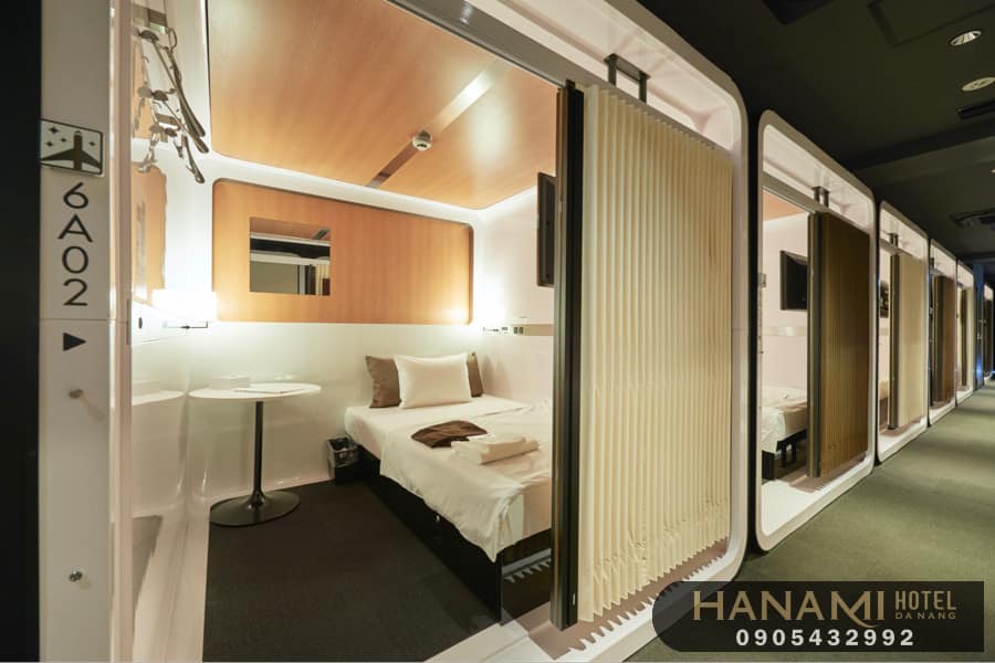 Capsule Hotel là gì
