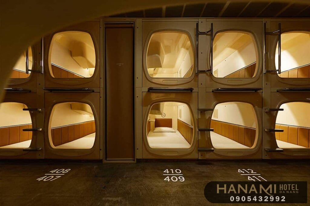 Capsule Hotel là gì