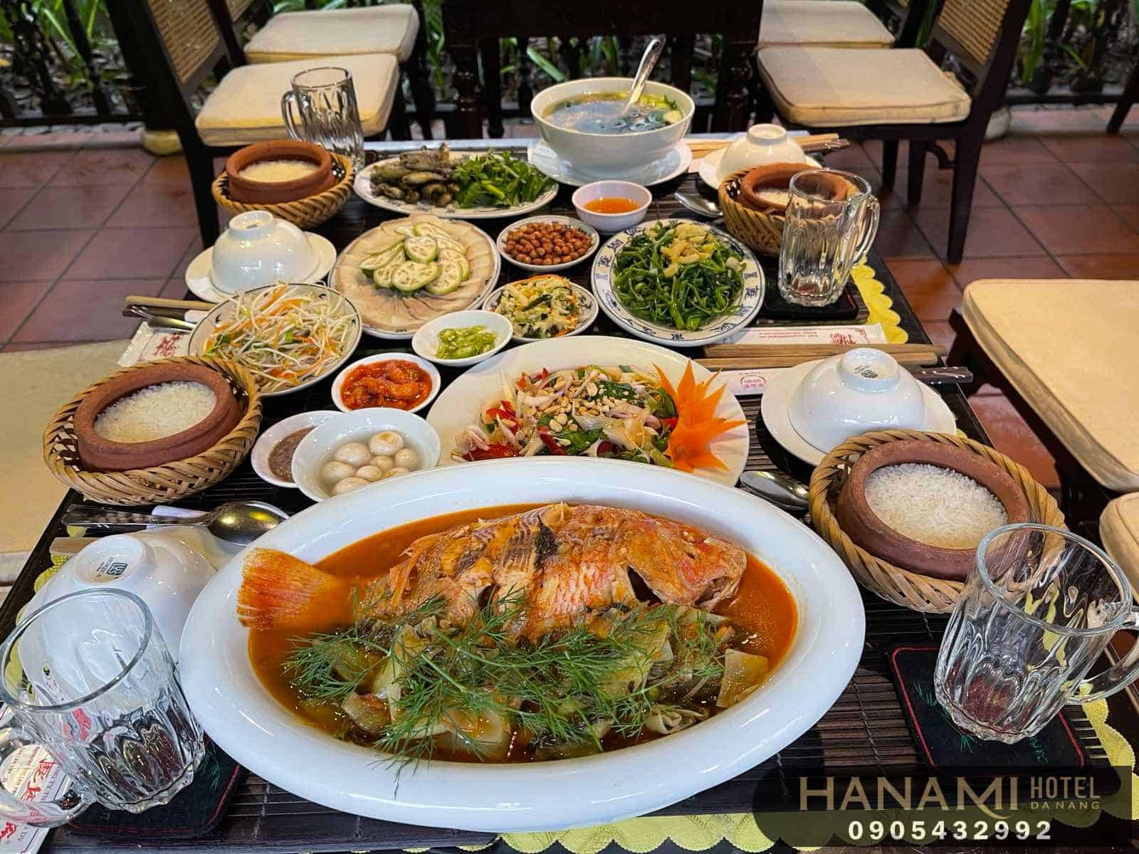delicious clay pot rice restaurants in da nang