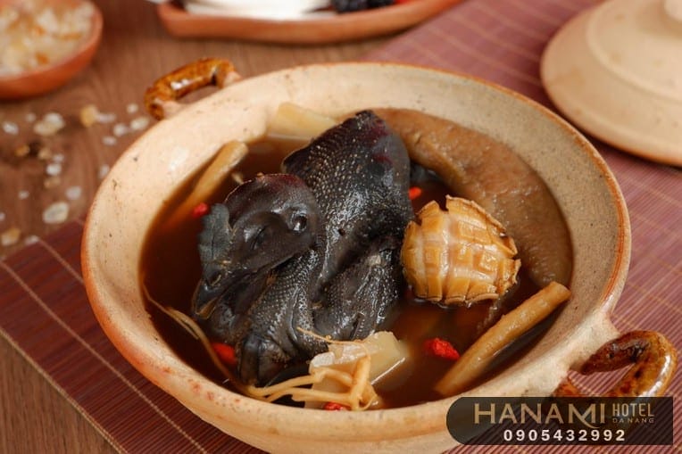 delicious herbal chicken stew restaurants in Da Nang