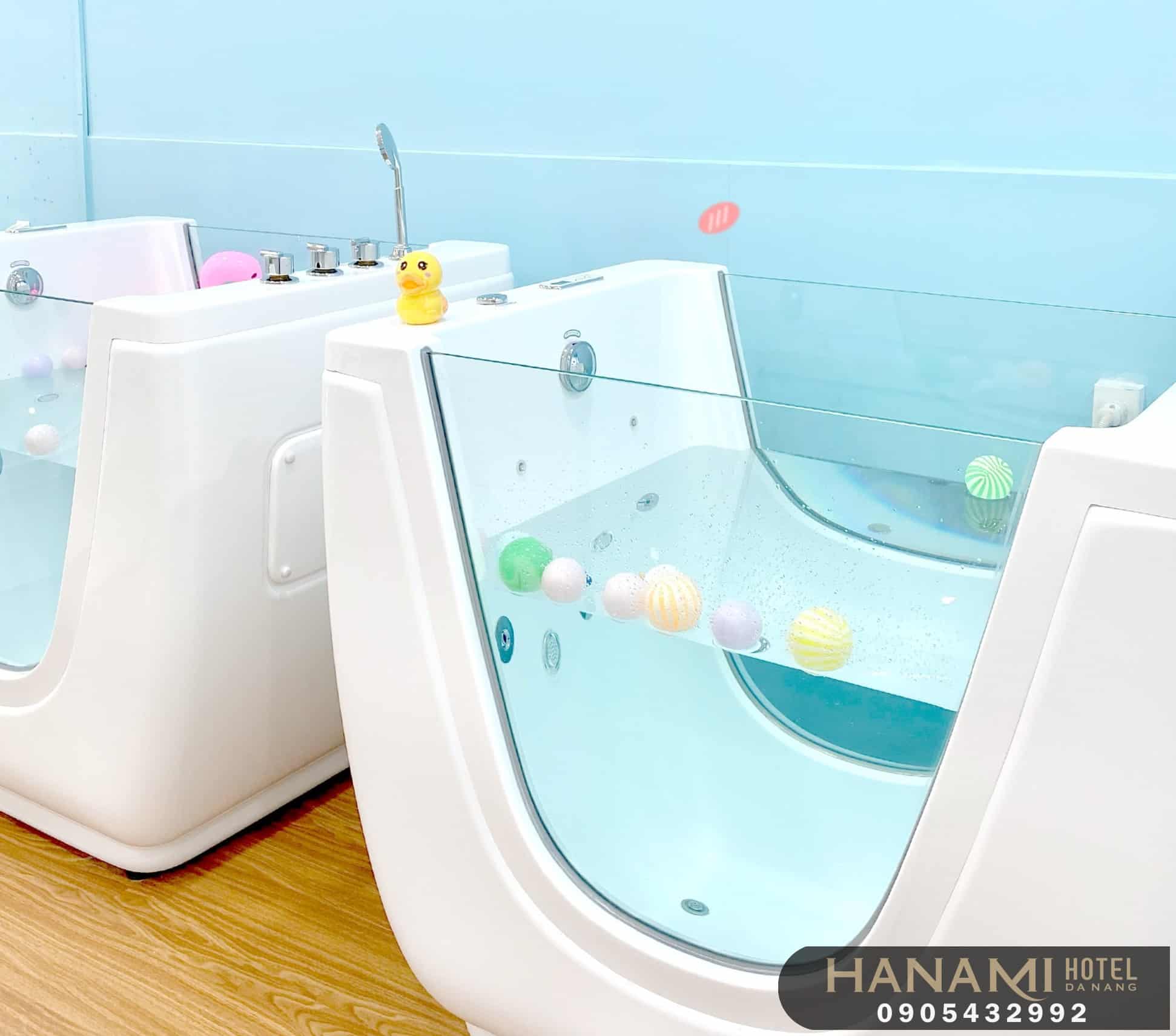 địa chỉ bơi thuỷ liệu cho bé tốt nhất tại Đà Nẵng