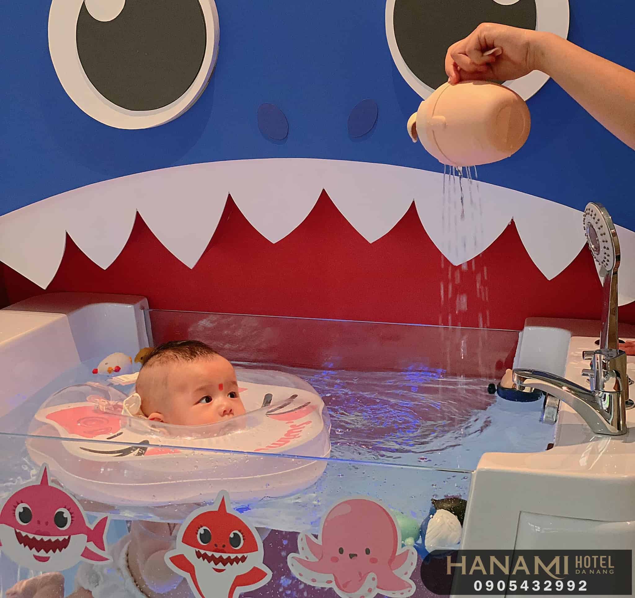 địa chỉ bơi thuỷ liệu cho bé tốt nhất tại Đà Nẵng