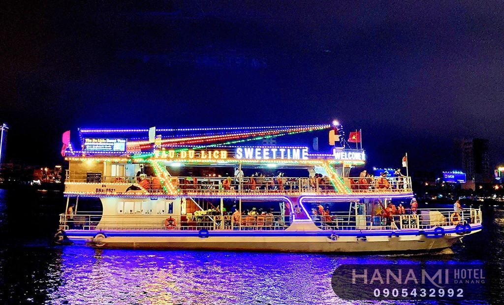 Địa điểm cho thuê du thuyền Đà Nẵng