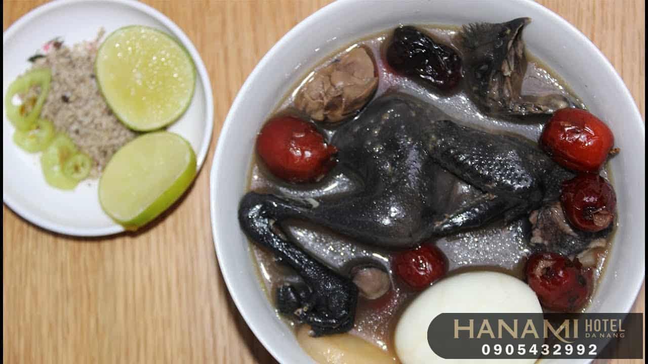Gà hầm thuốc bắc Đà Nẵng