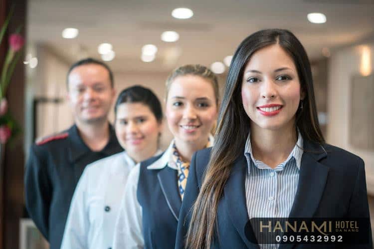 Vai trò của bộ phận nhân sự trong khách sạn là gì ? Tìm hiểu các vị trí nhân sự trong khách sạn bạn nên biết 9 Vai trò của bộ phận nhân sự trong khách sạn