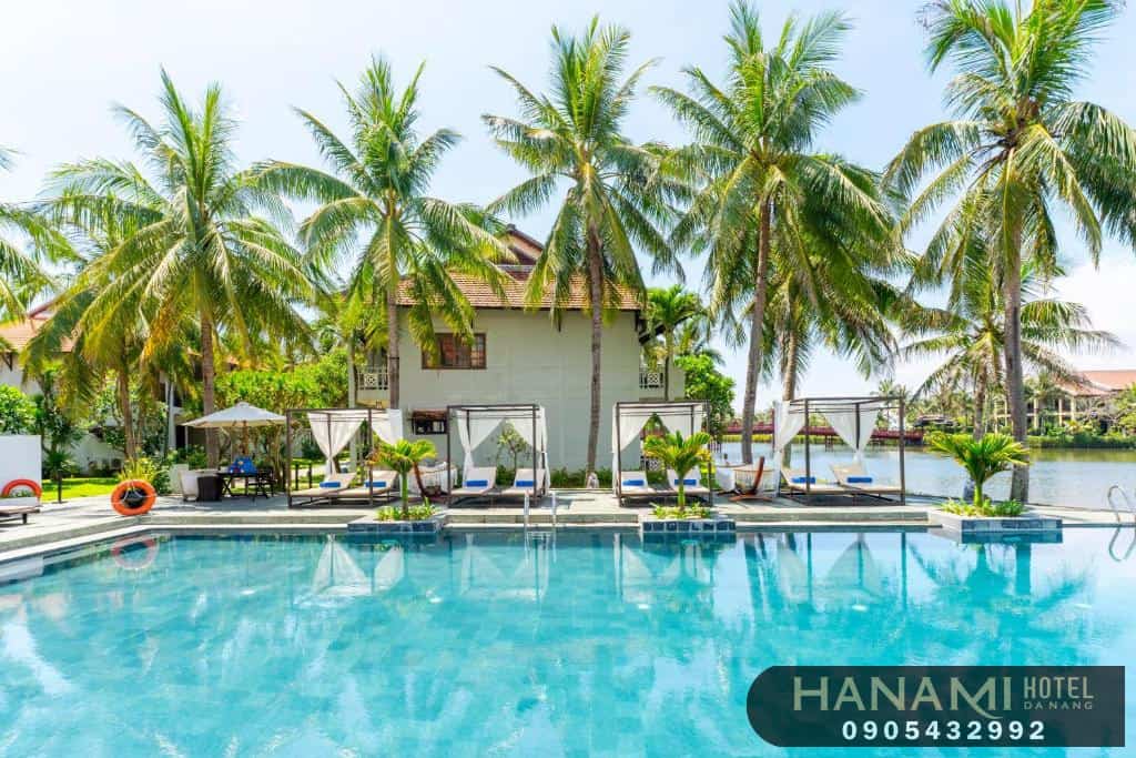 where to stay danang or hoi an