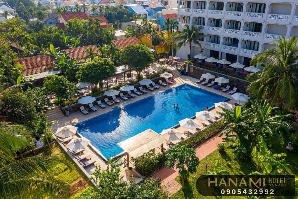 where to stay danang or hoi an