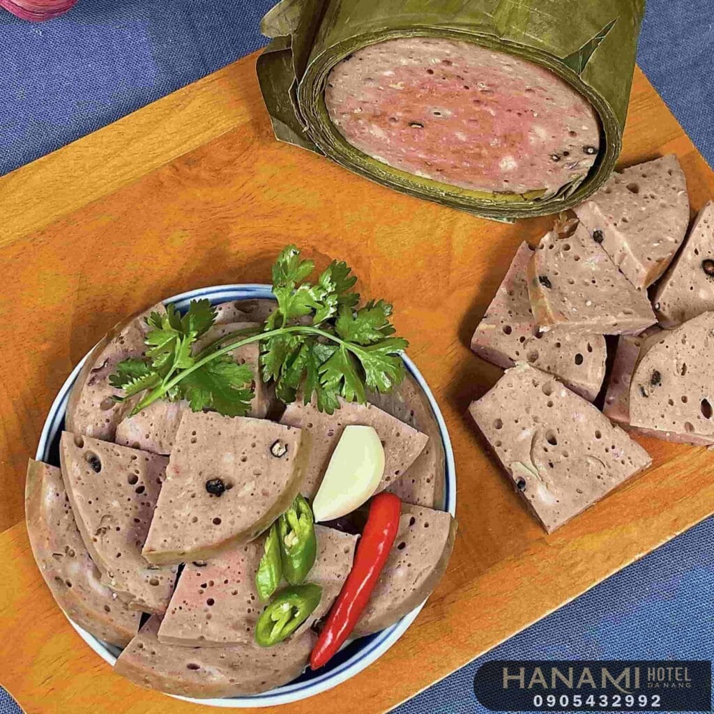 Danang best spring rolls 2 1