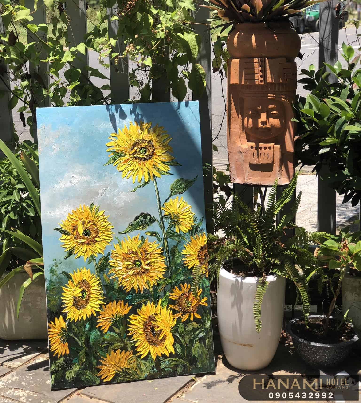 best places to buy oil painting in danang