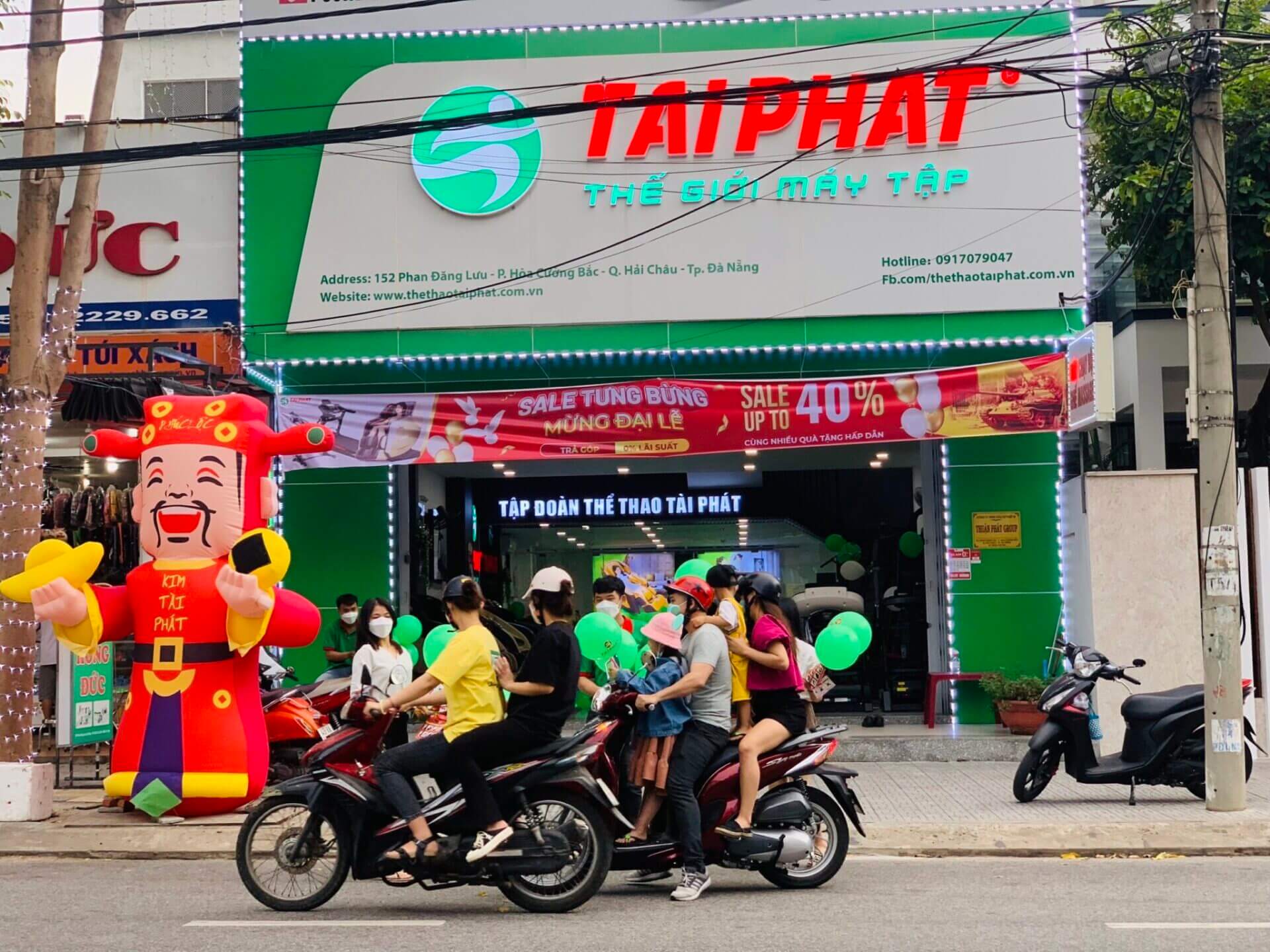 cửa hàng bán dụng cụ thể thao Đà Nẵng