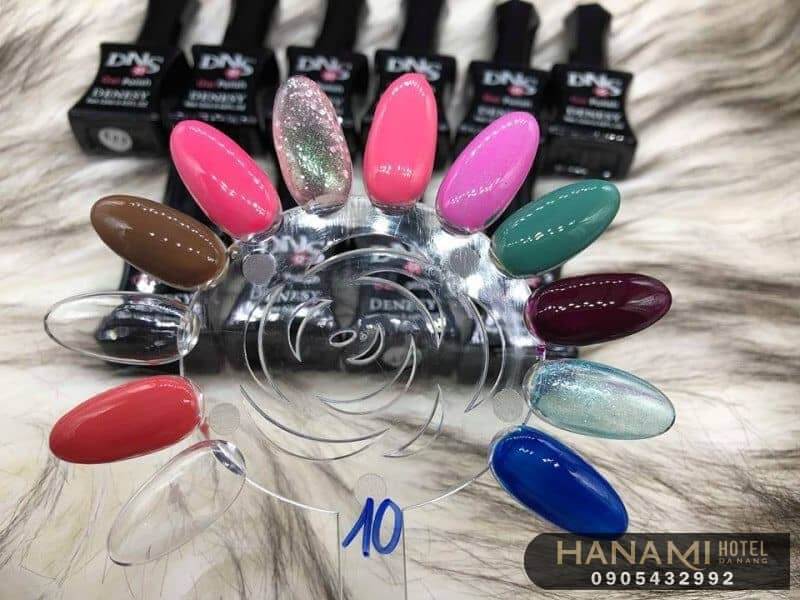 cửa hàng phụ kiện nail Đà Nẵng