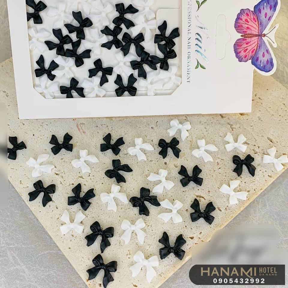 cửa hàng phụ kiện nail Đà Nẵng