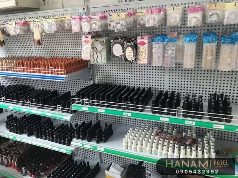 cửa hàng phụ kiện nail Đà Nẵng