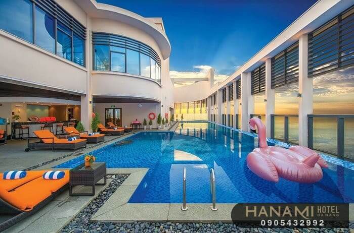 Homestay Đà Nẵng có bể bơi