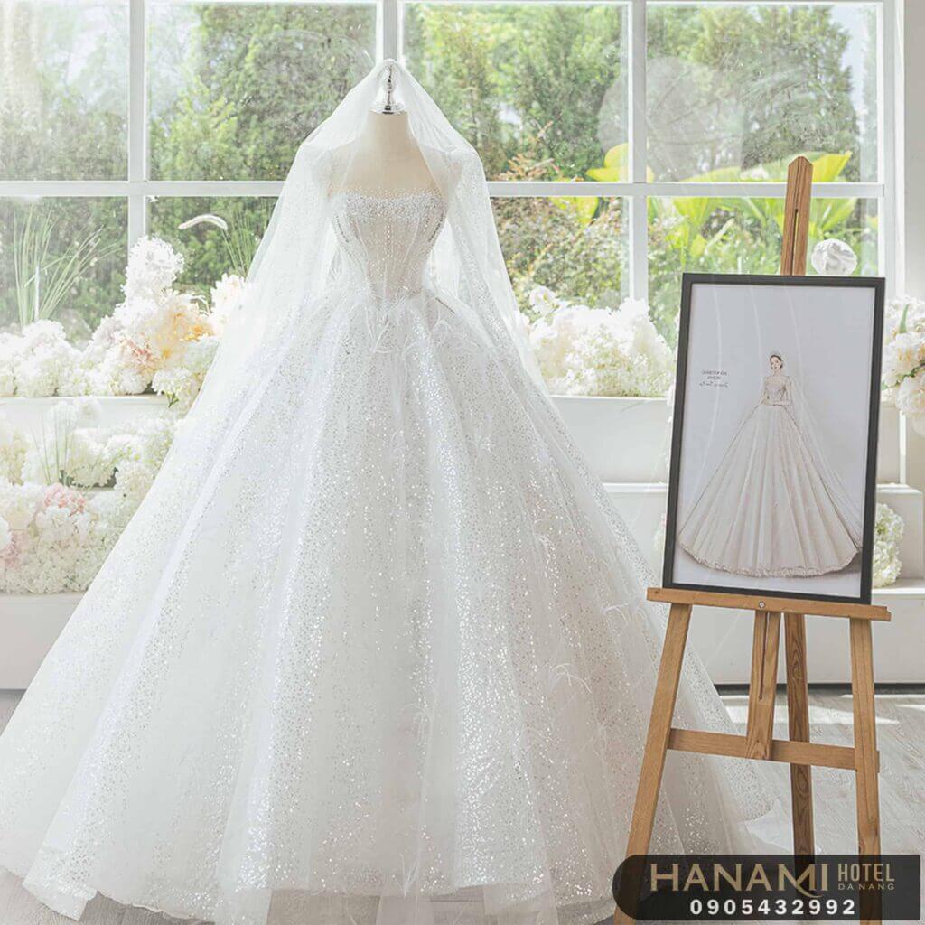 Top 14 Best Danang Wedding Dress Shops, Reviews by Hanami 4 Danang wedding dress shops