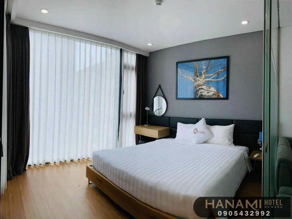 Homestay Da Nang has a swimming pool