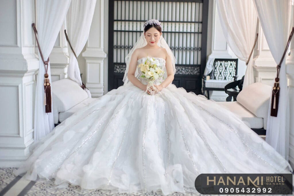 Top 14 Best Danang Wedding Dress Shops, Reviews by Hanami 6 Danang wedding dress shops