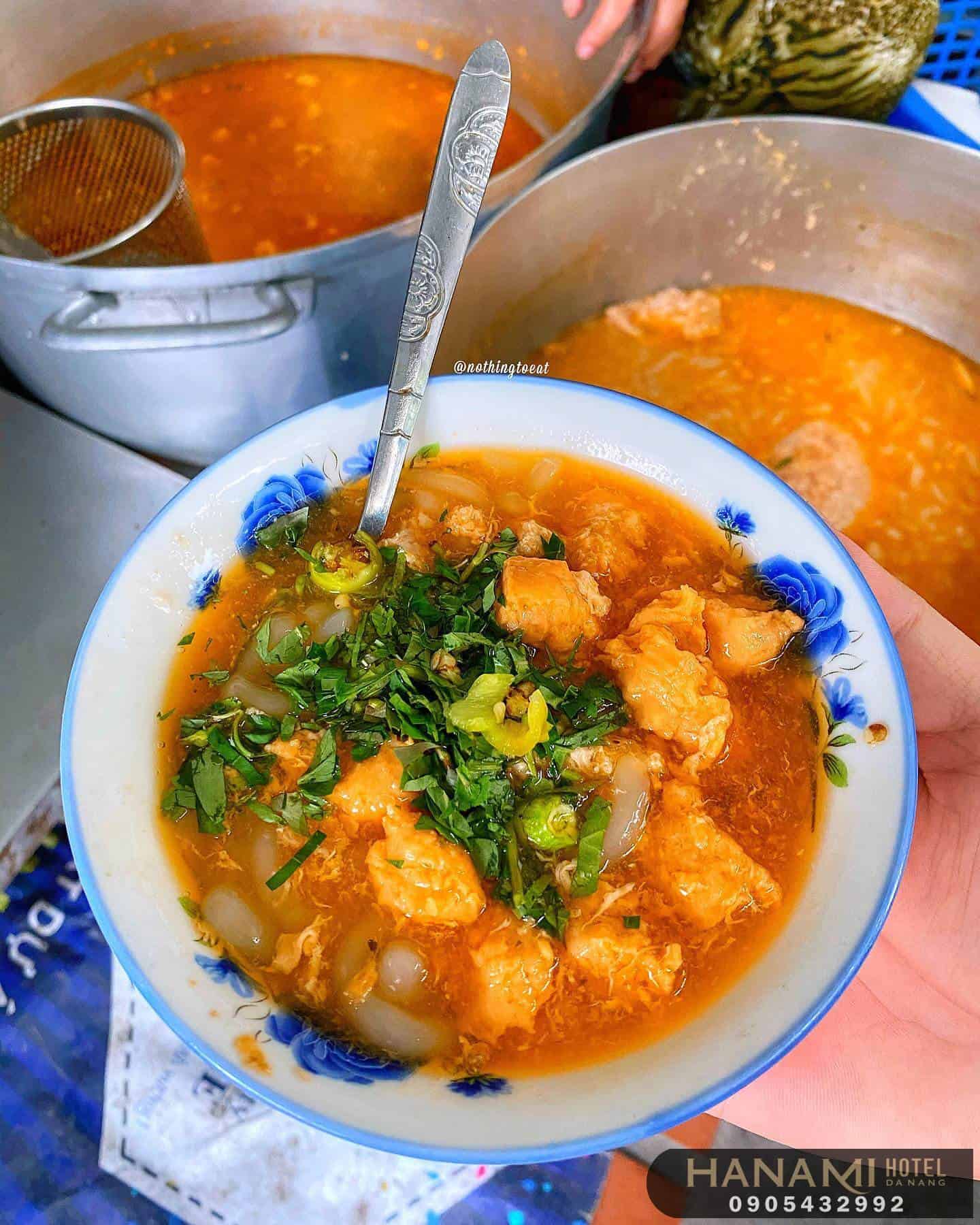best address selling Banh Canh Nam Pho Da Nang
