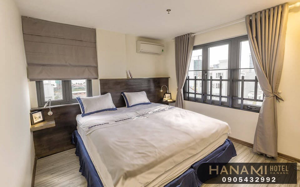 best hotels near da nang university of economics