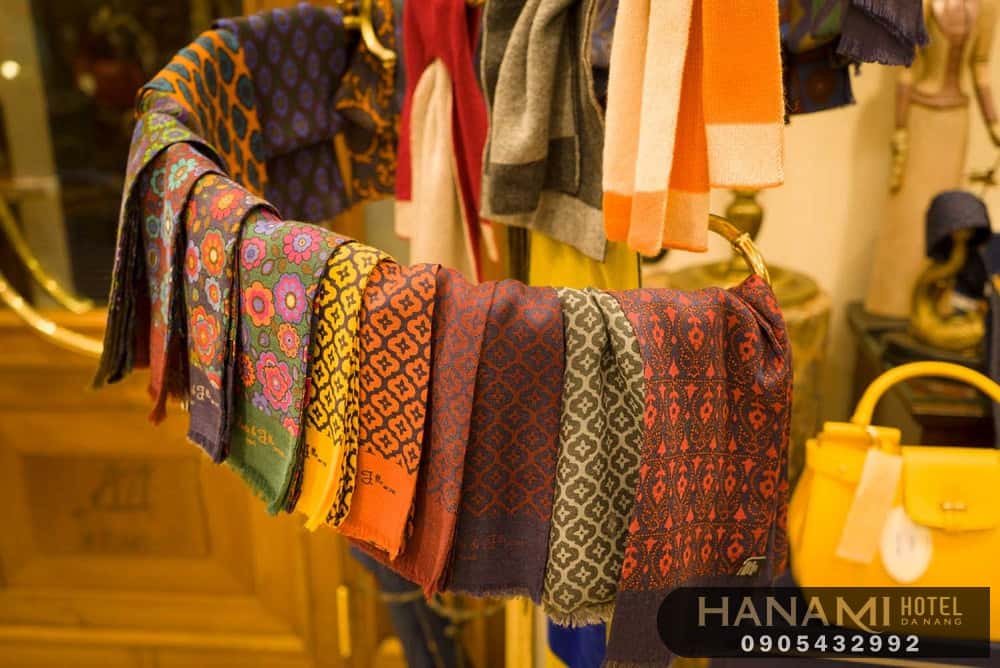 best scarf shops in da nang