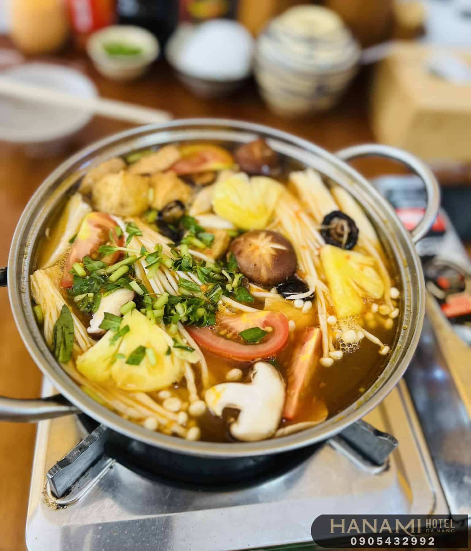 best vegetarian hot pot restaurants in da nang