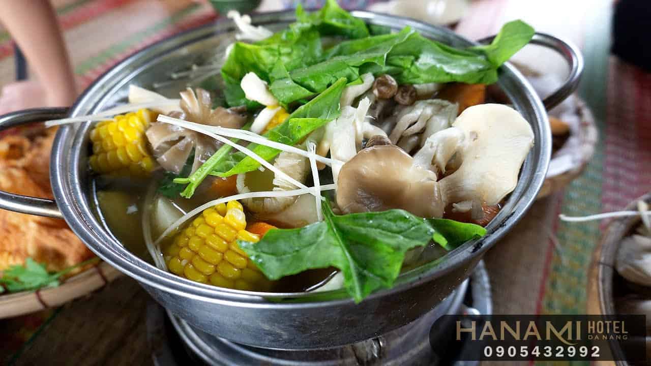 best vegetarian hot pot restaurants in da nang