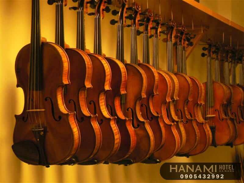 best violin shops in Da Nang
