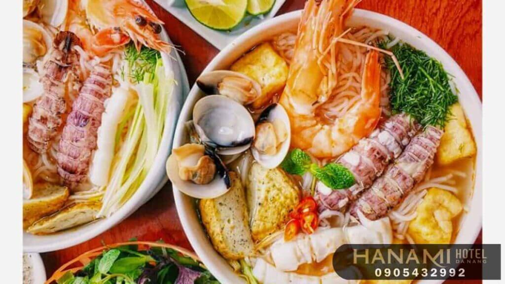 Bún hải sản Đà Nẵng