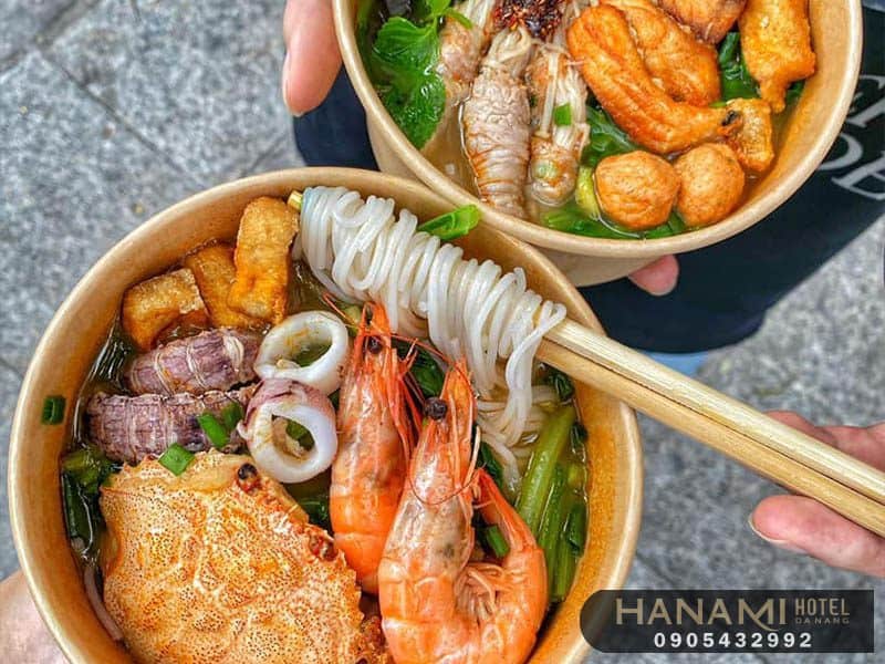 Bún hải sản Đà Nẵng