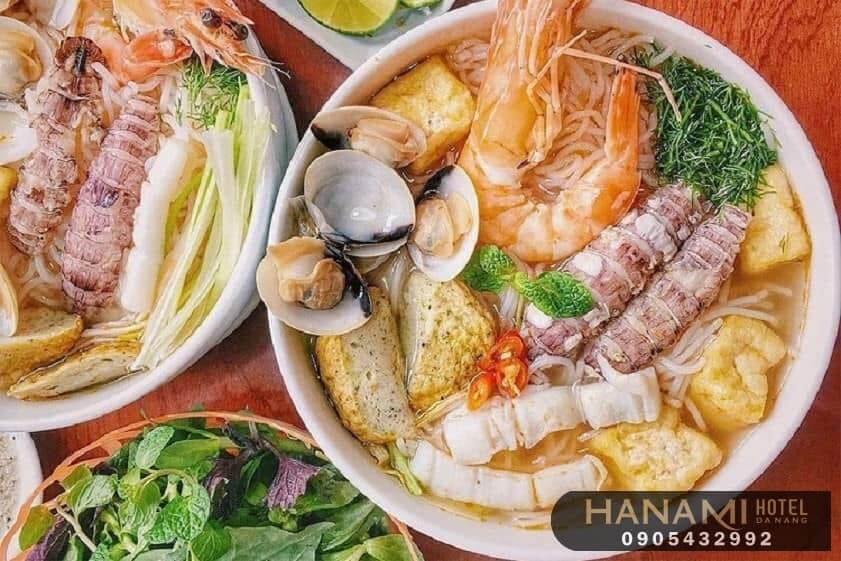 Bún hải sản Đà Nẵng