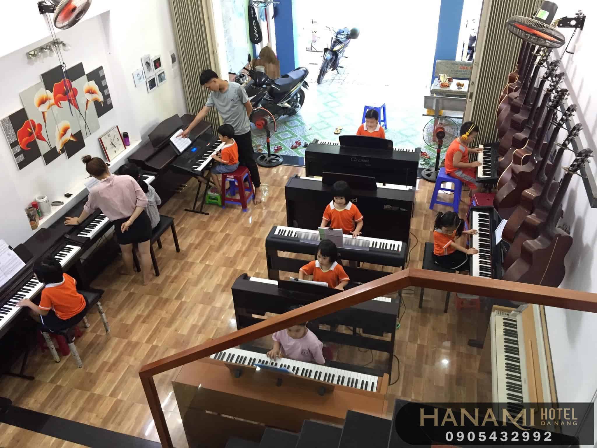 cửa hàng nhạc cụ Đà Nẵng
