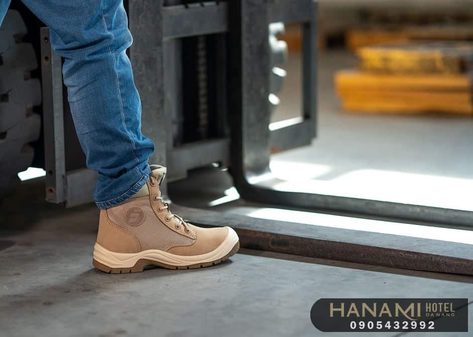 Giày bảo hộ Đà Nẵng