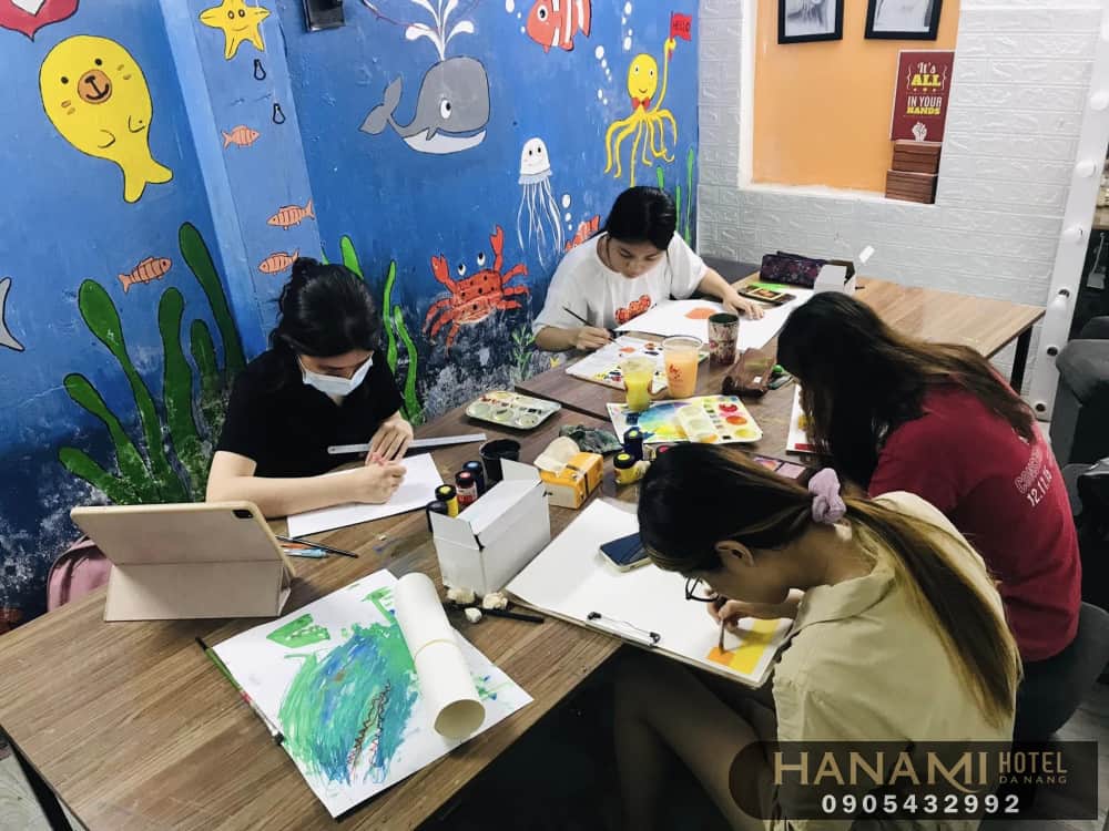 lớp học vẽ cho người lớn ở Đà Nẵng