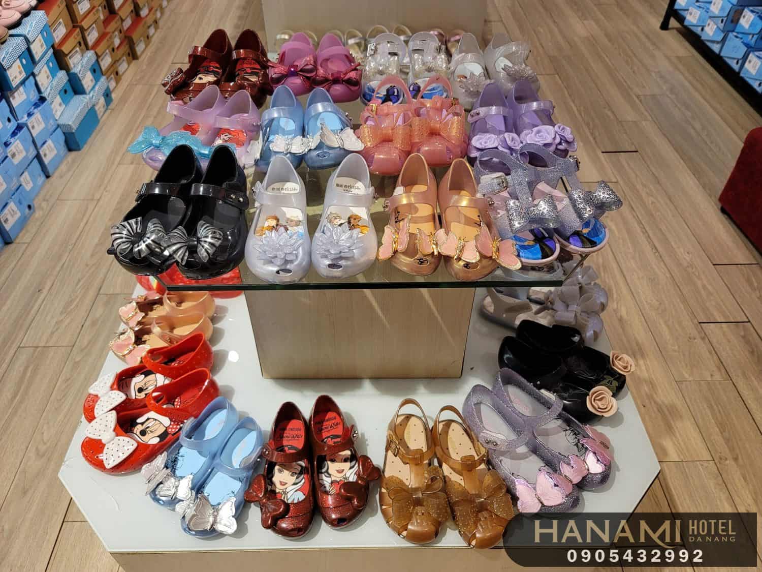 Shop giày trẻ em Đà Nẵng