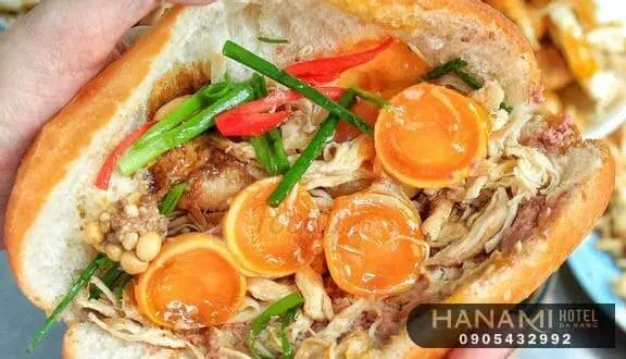 best banh mi ga in Da Nang