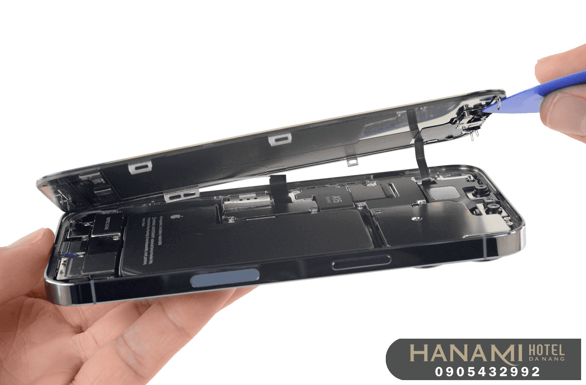 best iPhone screen replacement address in Da Nang