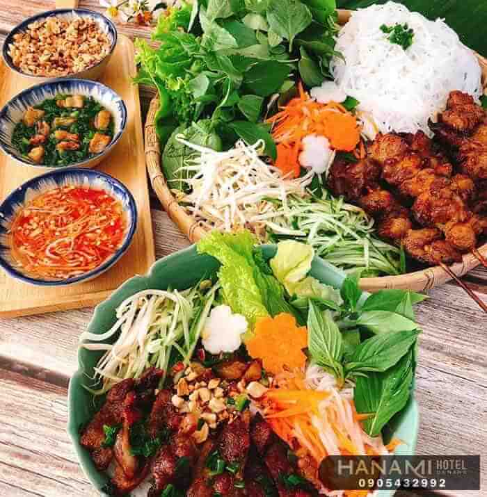 best meat noodle eateries in Hoi An