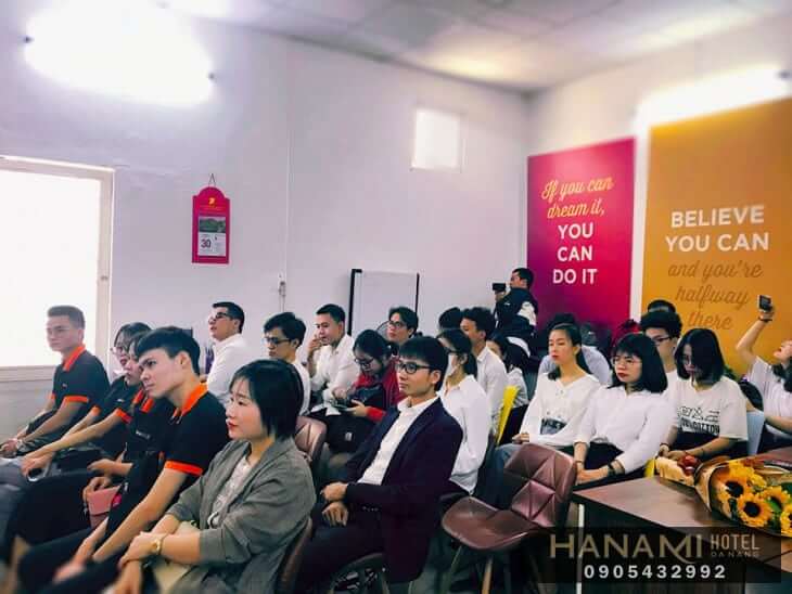 Top 10 the best online marketing training in Da Nang, review by Hanami 8 best online marketing training in Da Nang