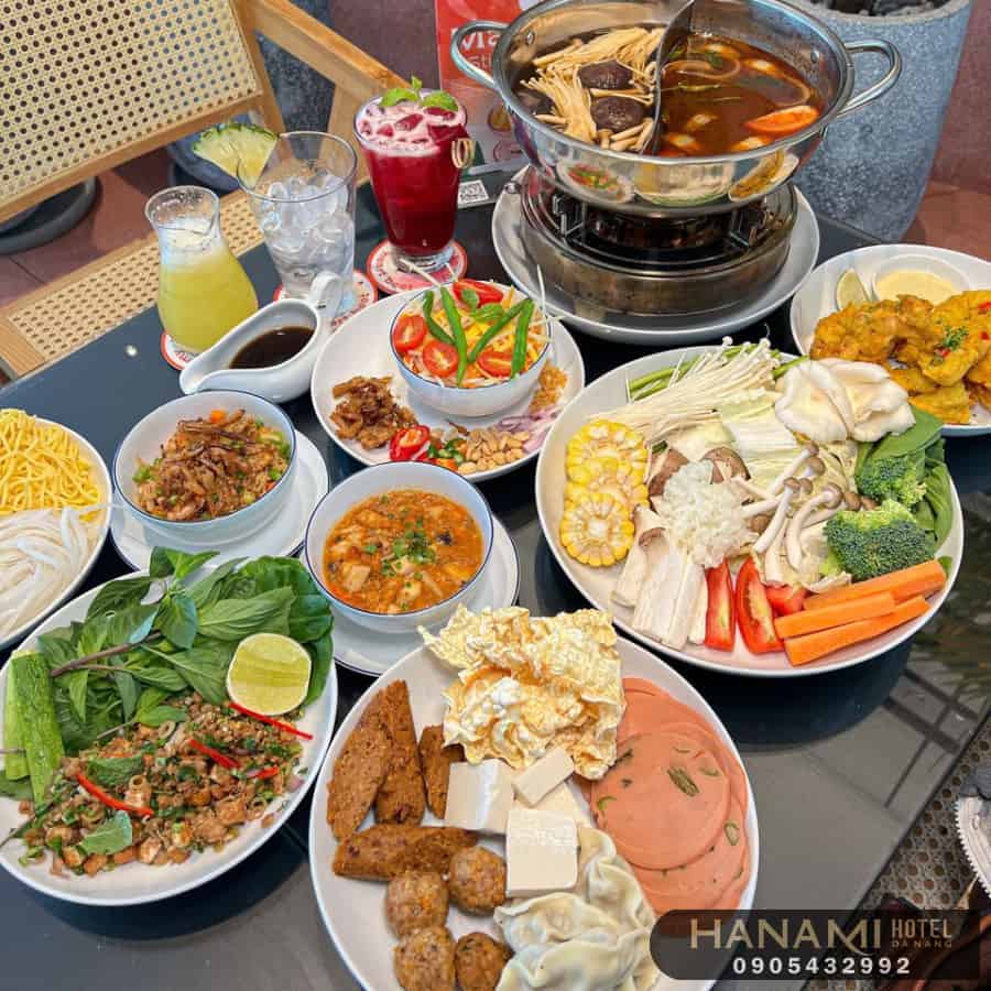 best vegetarian buffets in Da Nang