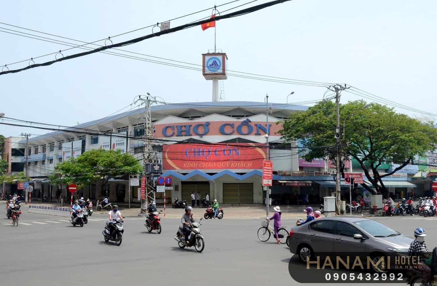 Cửa hàng bán đặc sản Đà Nẵng