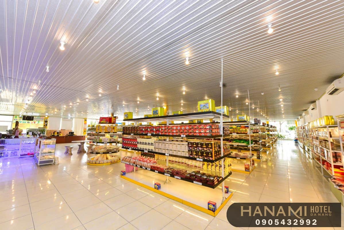 Cửa hàng bán đặc sản Đà Nẵng