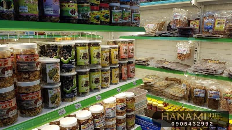 Cửa hàng bán đặc sản Đà Nẵng