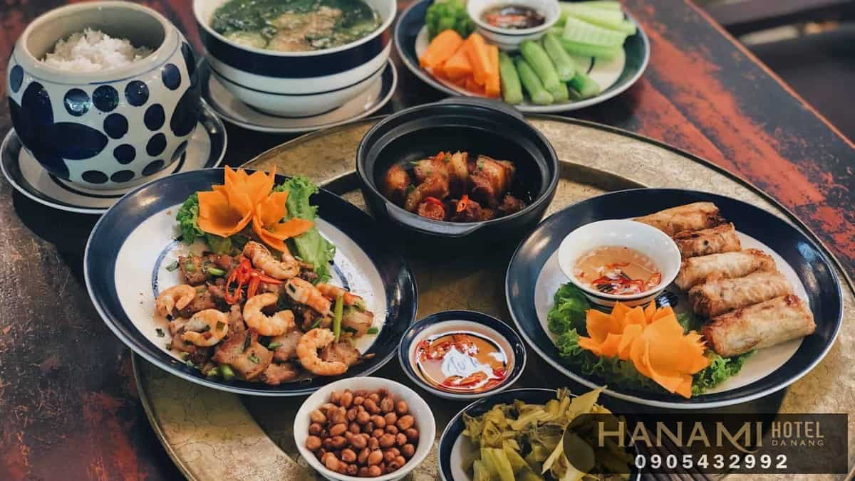 DA NANG FAMILY RESTAURANTS