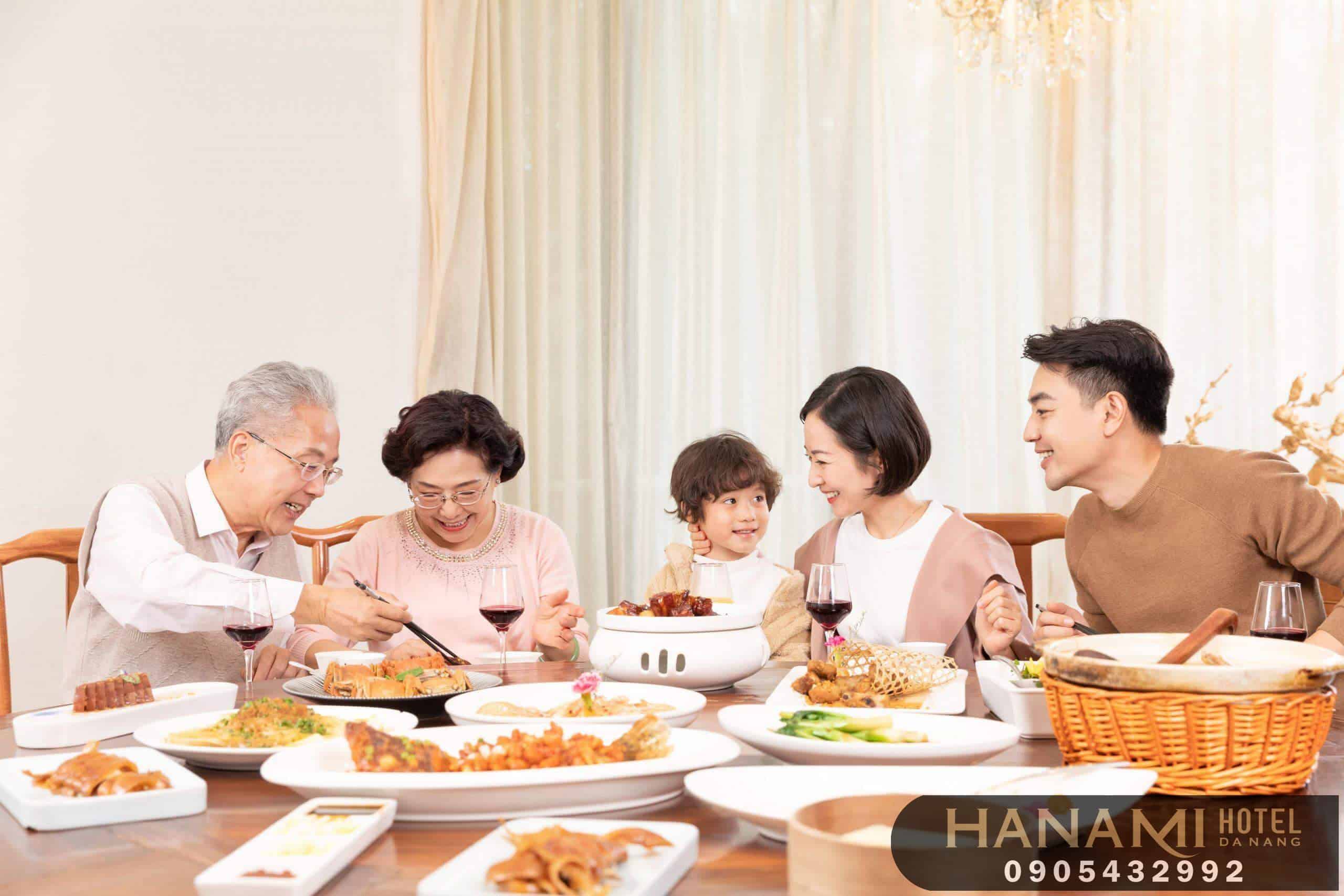 DA NANG FAMILY RESTAURANTS