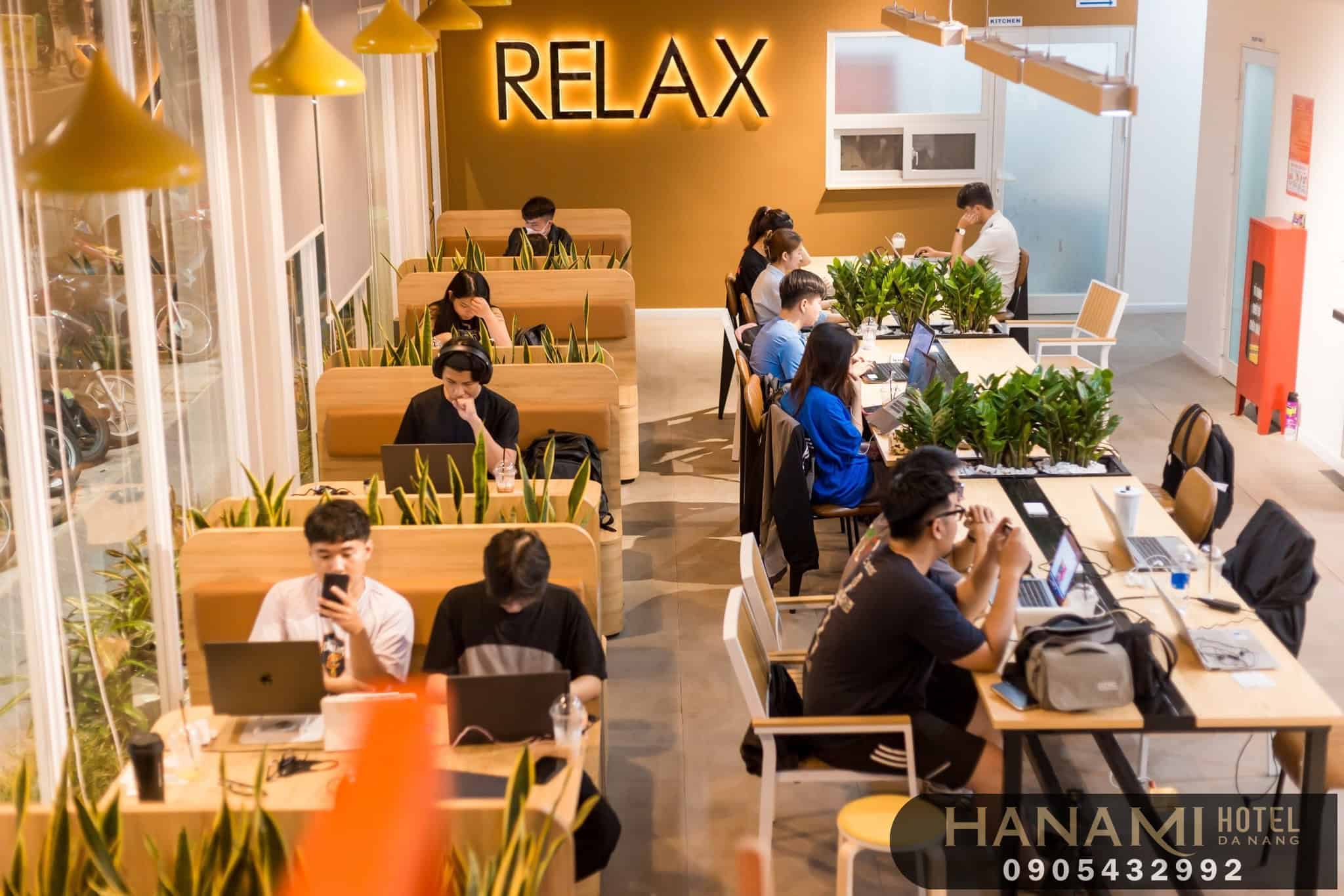 Tại sao quán cafe là địa điểm học tập lý tưởng? 4 Tại sao quán cafe là địa điểm học tập lý tưởng?