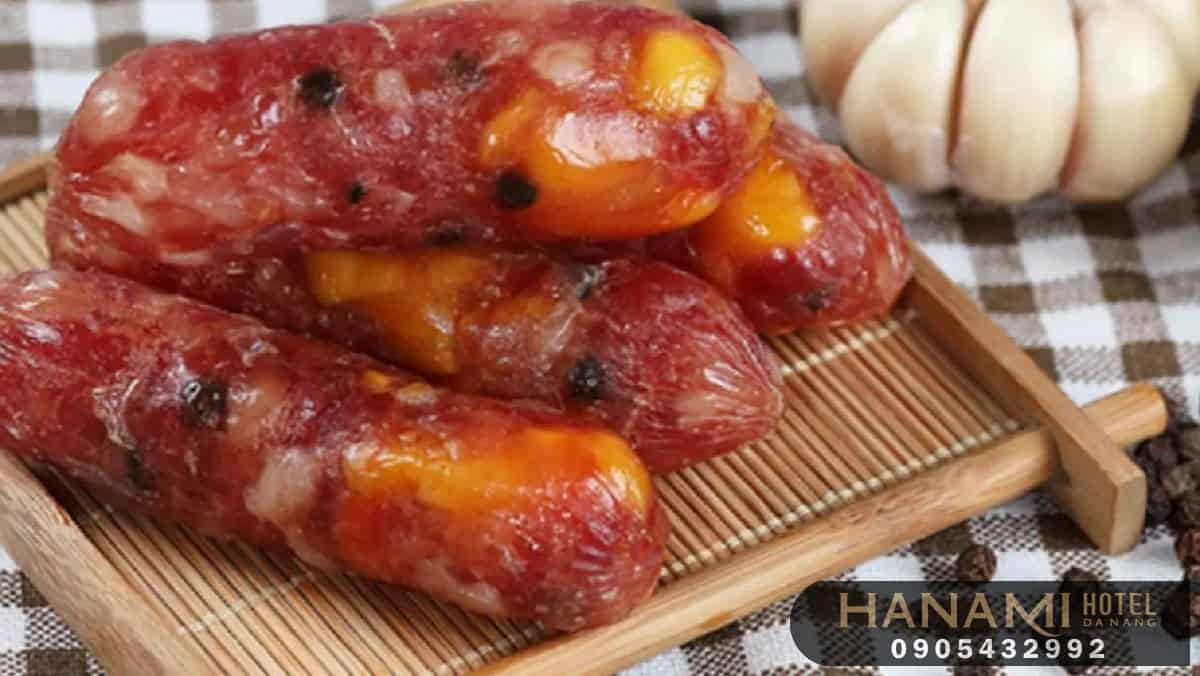 Lạp xưởng là gì? Điểm danh một số món ăn ngon khi kết hợp với lạp xưởng 5 Lạp xưởng là gì?